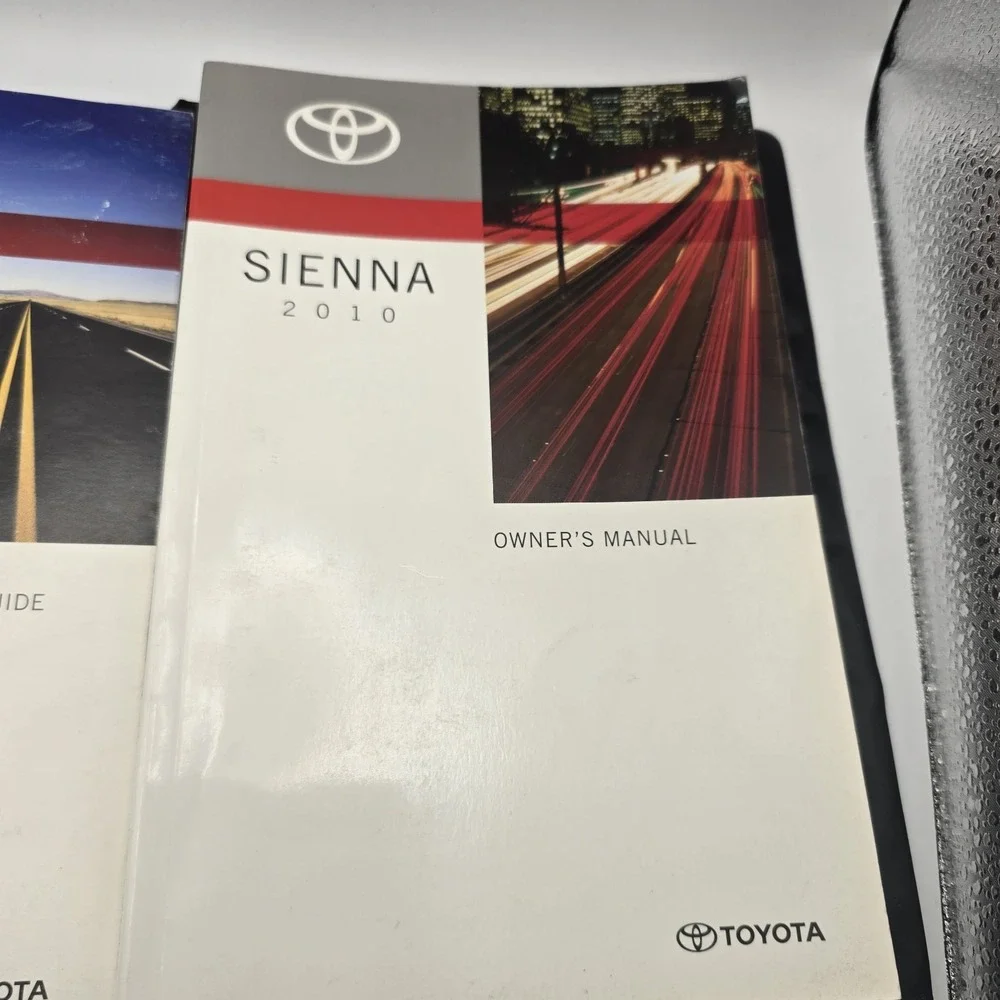 2010 Toyota Sienna‎ Owners Manual With Case OEM Free Shipping